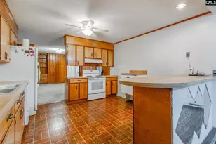 819 Pond Dr, West Columbia, SC 29170 - Photo 11