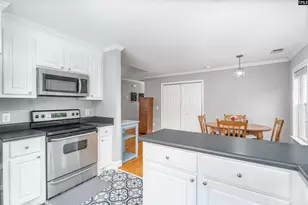 1201 S Kilbourne Rd, Columbia, SC 29205 - Photo 13