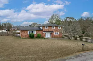 560 Edisto Dr, Batesburg, SC 29006 - Photo 1