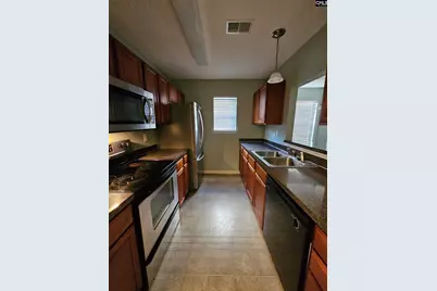 876 Sandmyrtle Circle, Columbia, SC 29229 - Photo 7