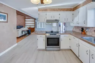 540 Lake Shore Dr, Chapin, SC 29036 - Photo 13