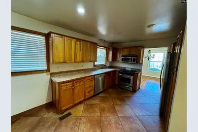 1001 Gardendale, Columbia, SC 29210 - Photo 3