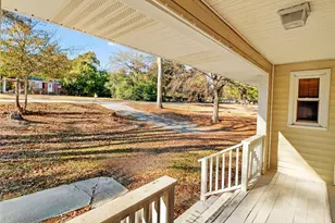 514 Woodberry Rd, West Columbia, SC 29170 - Photo 3