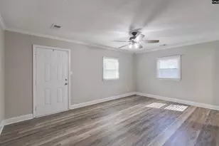 1616 Lakeview Ave, Camden, SC 29020 - Photo 9