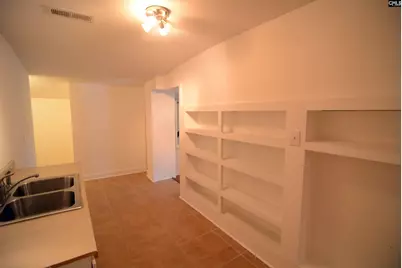 130 E Dekalb Street, Camden, SC 29020 - Photo 9
