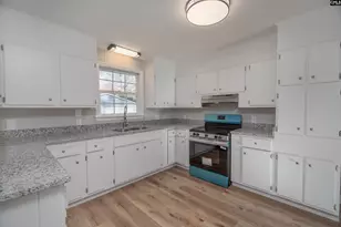 1005 Greenlawn Dr, Columbia, SC 29209 - Photo 3