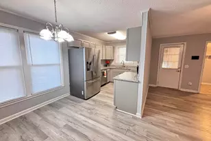 401 Ravenscroft Rd, West Columbia, SC 29172 - Photo 7