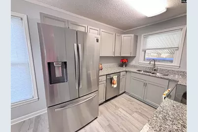 401 Ravenscroft Road, West Columbia, SC 29172 - Photo 9