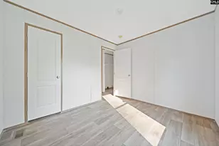 88 Lady Ashley Dr, Saint Matthews, SC 29135 - Photo 17