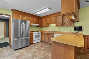 912 Spring Dr, Lugoff, SC 29078 - Photo 11