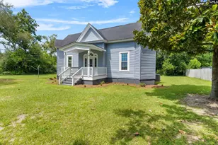 697 Russell St, Batesburg, SC 29006 - Photo 11