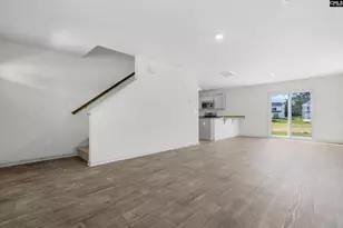 633 Marbled Teal Ln, Hopkins, SC 29061 - Photo 5