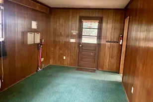 1915 Hallman St, West Columbia, SC 29169 - Photo 3