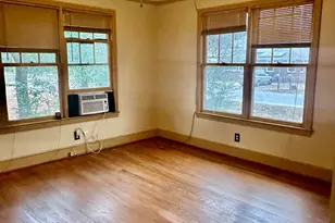 1915 Hallman St, West Columbia, SC 29169 - Photo 5