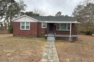 617 Holland Cir, West Columbia, SC 29169 - Photo 1