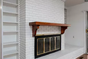 220 Maxine St, Spartanburg, SC 29302 - Photo 13