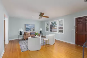 1855 Evelyn St, Cayce, SC 29033 - Photo 5