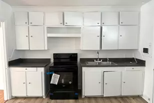 121 N Guignard Dr, Sumter, SC 29150 - Photo 21