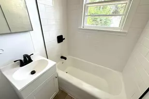 121 N Guignard Dr, Sumter, SC 29150 - Photo 11