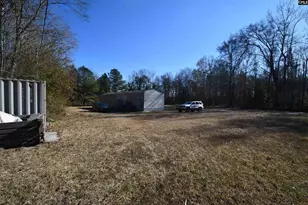 368 Woodland Rd, Silverstreet, SC 29145 - Photo 5