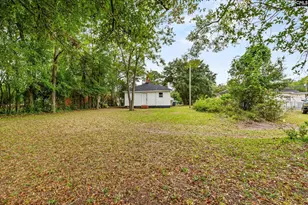 219 S Guignard Dr, Sumter, SC 29150 - Photo 23