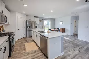 410 Windy Farm Rd, Gilbert, SC 29054 - Photo 7