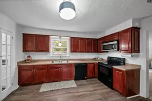 200 Golden Ln, Lexington, SC 29072 - Photo 11