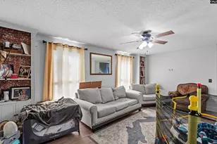 114 Savanna Woods Cir, West Columbia, SC 29170 - Photo 5