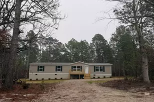 136 Carlton Dr, Batesburg, SC 29006 - Photo 3