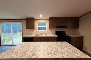 136 Carlton Dr, Batesburg, SC 29006 - Photo 7