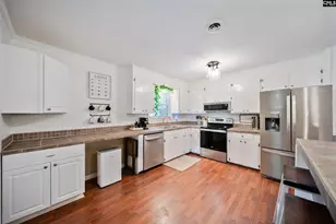 133 Idlewood Cir, West Columbia, SC 29170 - Photo 11