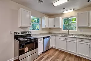 1804 13th St, Cayce, SC 29033 - Photo 19