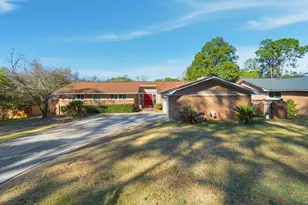 2116 Durham Dr, West Columbia, SC 29170 - Photo 1