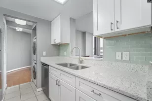 1100 Wheat Street 612, Columbia, SC 29201 - Photo 11