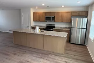 3023 Hallsdale Dr, Elgin, SC 29045 - Photo 3