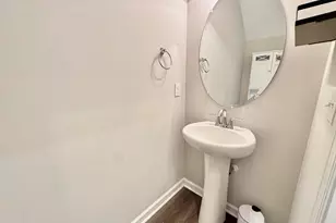 2014 Chipmunk Ln, West Columbia, SC 29169 - Photo 9