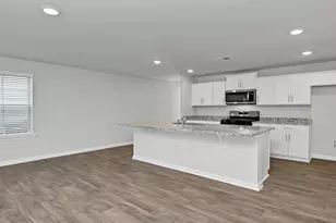 1035 Rampart Ct, Lugoff, SC 29078 - Photo 9