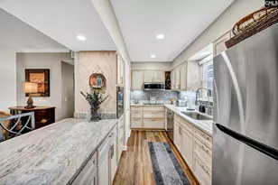 3600 Chateau Dr L131, Columbia, SC 29204 - Photo 7