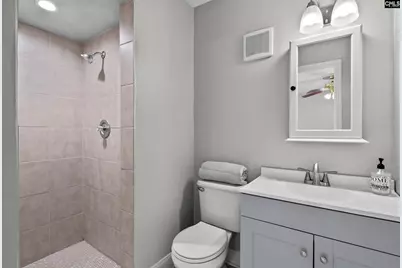 5516 Lakeshore Drive, Columbia, SC 29206 - Photo 15