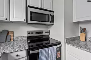 5516 Lakeshore Dr, Columbia, SC 29206 - Photo 9