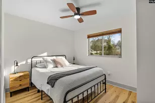 105 Marina Cove Dr, Gilbert, SC 29054 - Photo 5