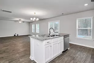 236 Bent Holly Dr, Columbia, SC 29209 - Photo 9