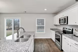 236 Bent Holly Dr, Columbia, SC 29209 - Photo 17