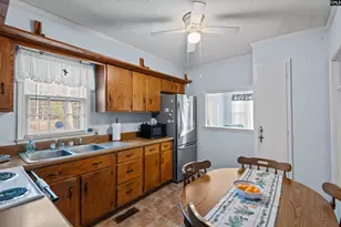 100 Point St, Chapin, SC 29036 - Photo 11