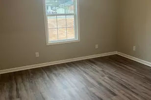 1023 Decatur St, Sumter, SC 29150 - Photo 9