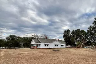 141 S Peachtree St, Batesburg, SC 29006 - Photo 3