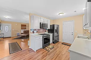 10 Misty Creek Ct, Greenville, SC 29611 - Photo 7