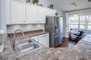 111 Courtside Dr, Lexington, SC 29073 - Photo 17