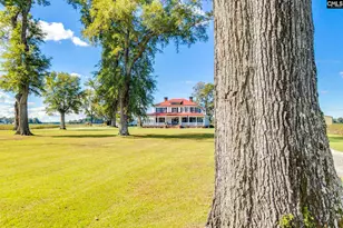 2530 St Charles Rd, Bishopville, SC 29010 - Photo 3