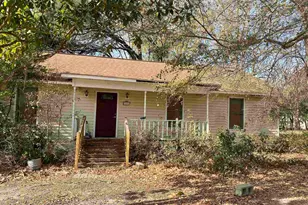 1611 Lewis St, Camden, SC 29020 - Photo 1